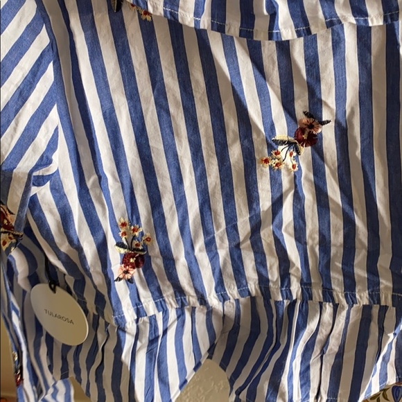 Revolve cropped blouse - Picture 4 of 4